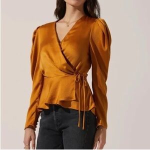 ASTR Gold Wrap Blouse Size M